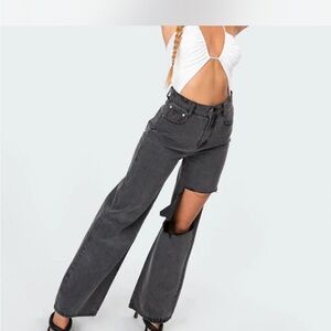 Edikted blacked ripped jeans 25”